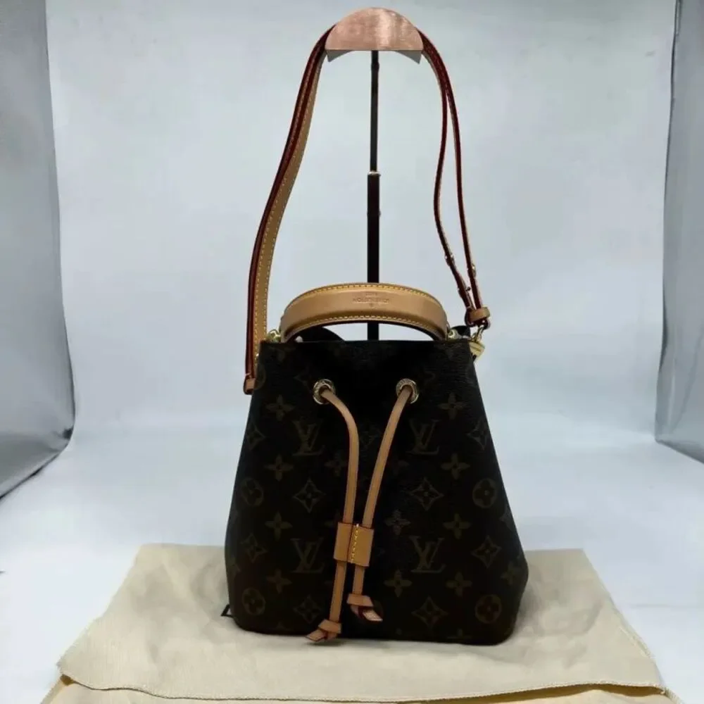 Louis Vuitton Women Pre-Loved Bag Very Good Condition